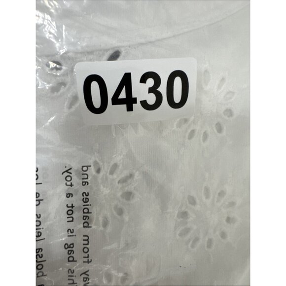 Madewell Women's S Boxy Wide Sleeve Embroidered Eyelet Tee White Crew NWT - Picture 11 of 13